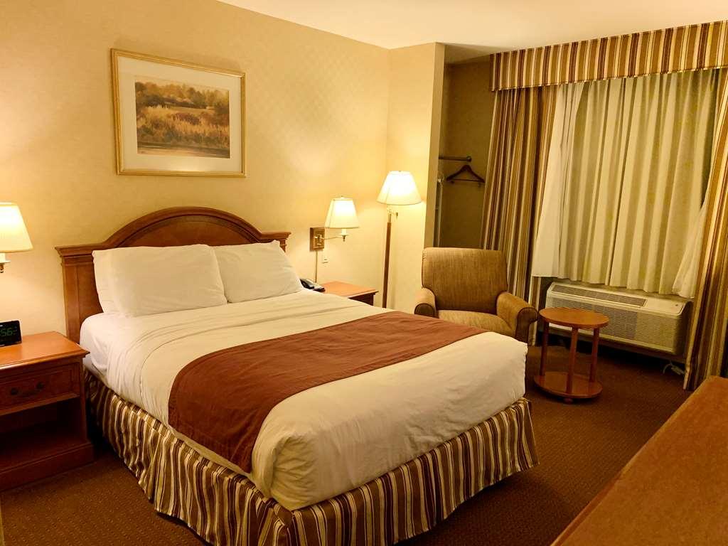 Five Towns Inn - Jfk Airport Lawrence Room photo